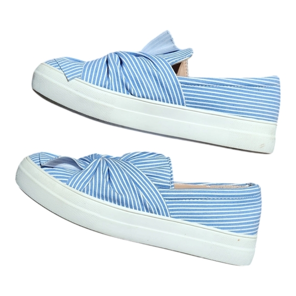A New Day Blue & White Striped Ruffle Slip on Platform Sneaker Size 8 - Picture 3 of 5